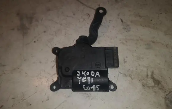Skoda Yeti (5L) Climate control unit 1K0907511Q A22314