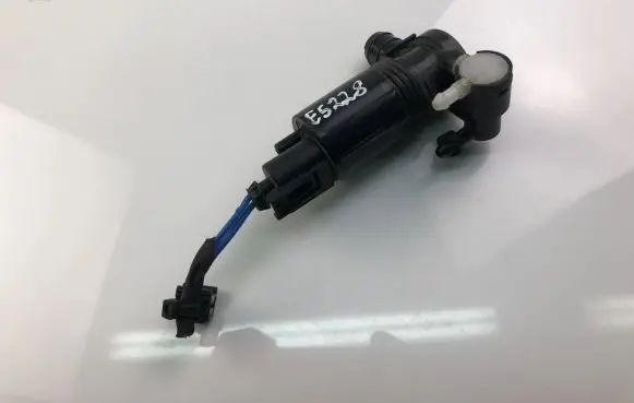 Volvo S90, V90 Water pump 1049619001