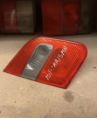 Mitsubishi Carisma Tailgate rear/tail lights 151207