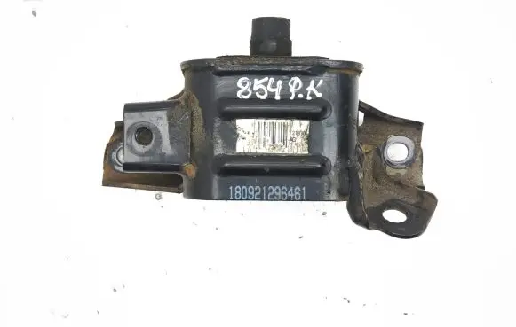 KIA Ceed Engine mount bracket