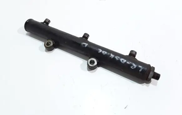 Land Rover Discovery 3 - LR3 Other engine bay part 4R8Q9D280BC