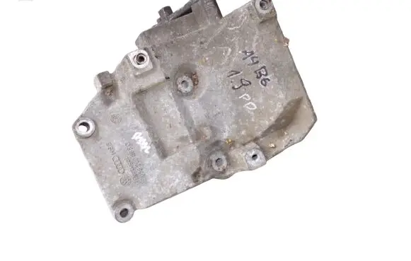 Audi A4 S4 B6 8E 8H A/C compressor mount bracket 038260885C