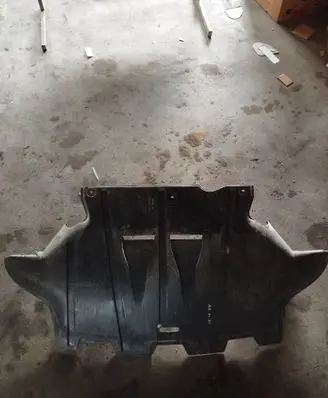Audi 80 90 S2 B4 Engine splash shield/under tray 8A0863823