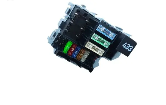 Volkswagen Touareg I Fuse box set 7L0937559