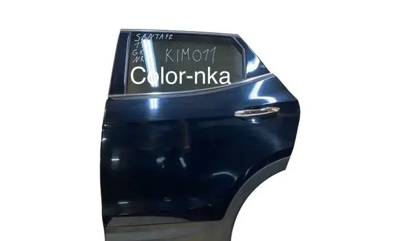 Hyundai Santa Fe Rear door