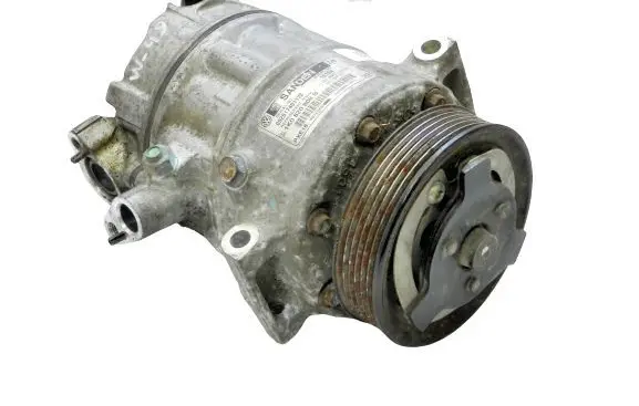 Volkswagen Golf VI Electric power steering pump 1K0820808B 5N0820803H