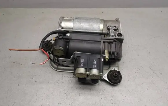 BMW 5 E39 Air suspension compressor/pump 1082099 4430200111