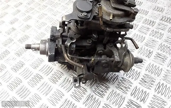 Opel Monterey Fuel injection high pressure pump 1047461091 8970868130