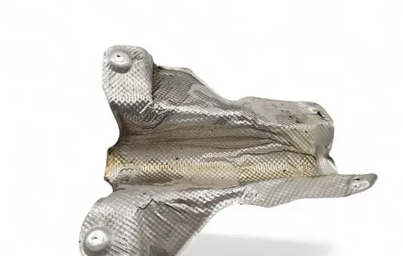Jeep Grand Cherokee Exhaust heat shield 68069922AC