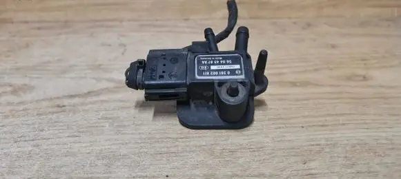 Jeep Patriot Exhaust gas pressure sensor 0281002811 56044587AA