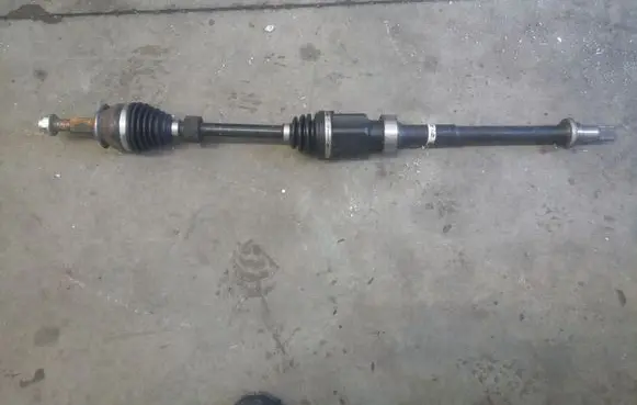 Mazda CX-3 Front driveshaft