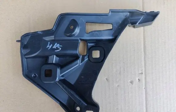 Audi R8 42 Front seatbelt 4S0807184B