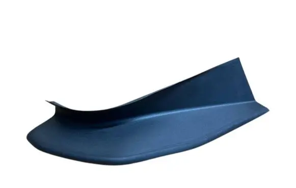Rear/tail light trim molding