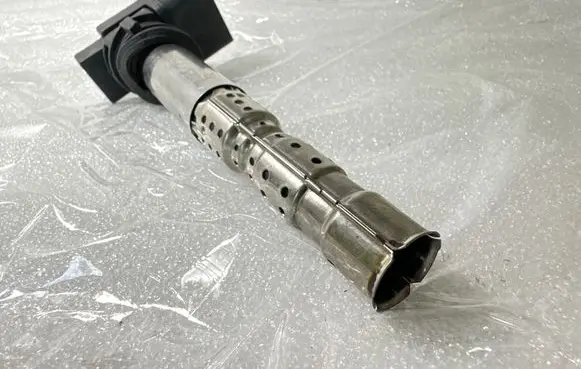 Audi A8 S8 D2 4D High voltage ignition coil 07C905115J
