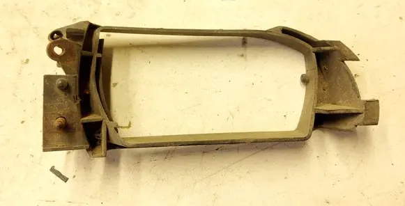 Renault Espace III Fog light bracket 