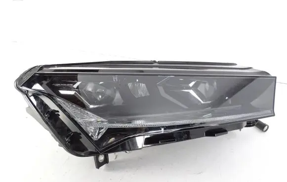 Skoda Enyaq iV Headlight/headlamp 5LB941004