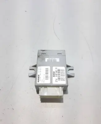 BMW 5 F10 F11 Air suspension control unit module (rear) 6857943 081458446150