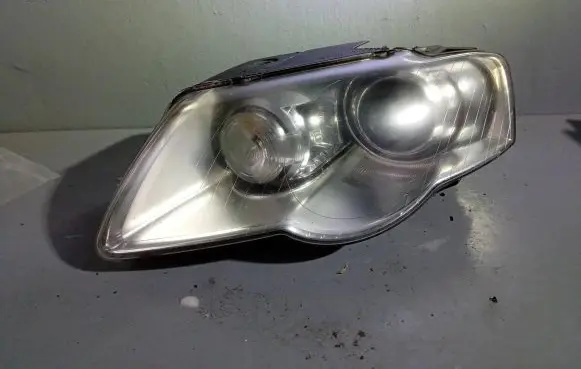 Volkswagen PASSAT B6 Headlight/headlamp 3C0941753G 89312655