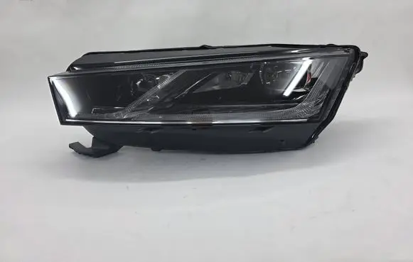 Skoda Octavia Mk4 Headlight/headlamp SPEED5E4941015B 5E4941015B