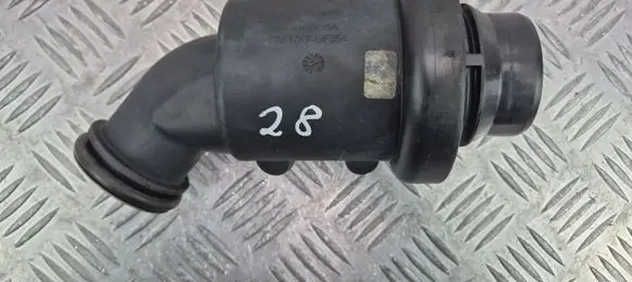 Mercedes-Benz C W204 Intake resonator A6511400087 4011195A
