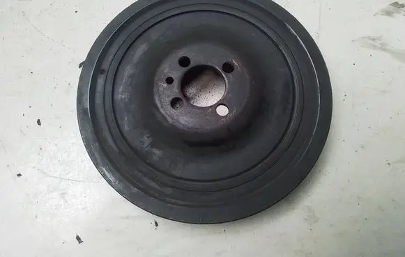 Opel Insignia A Crankshaft pulley 722554909