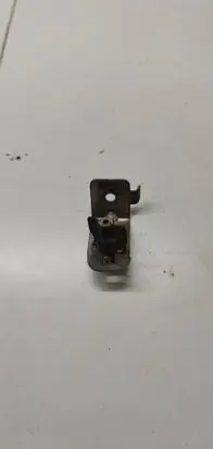 Fiat Tipo Headlight/headlamp mounting bracket 