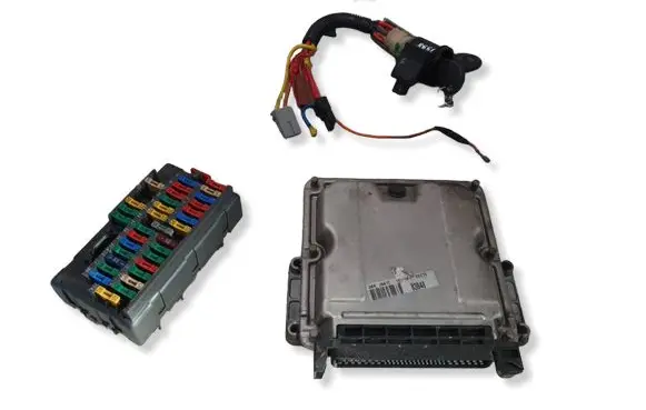 Peugeot 806 Engine ECU kit and lock set 0281010135 9636254580 9625402980