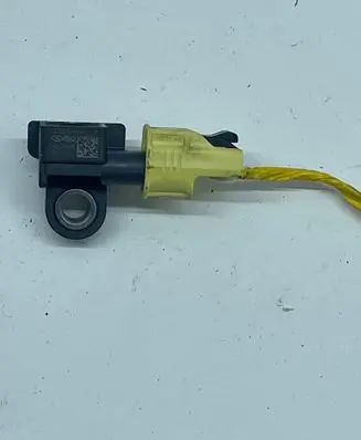 Hyundai Santa Fe Airbag deployment crash/impact sensor 95920S1000 190112