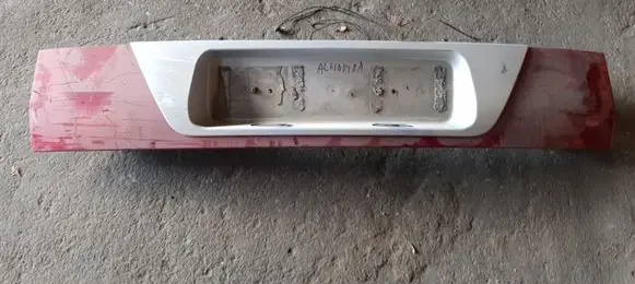 Seat Alhambra (Mk1) Tailgate trim