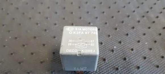 KIA Sedona Other relay OK2FA67740