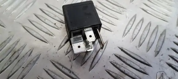 Volvo V70 Other relay 9441158 v23134j52x346