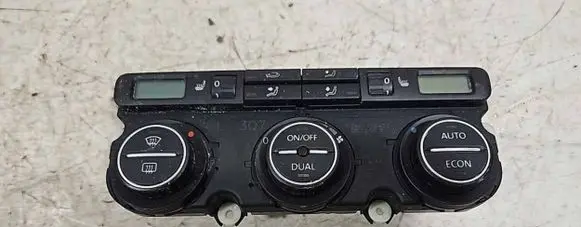 Volkswagen Touran I Climate control unit 74641471