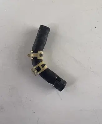Suzuki Ignis Engine coolant pipe/hose