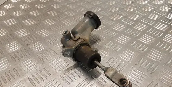 Nissan Terrano Clutch master cylinder