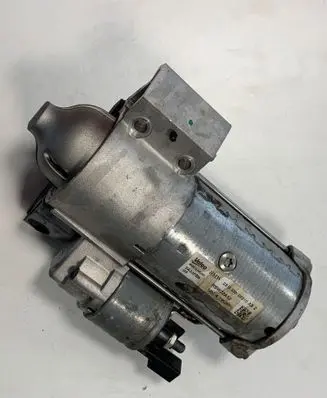 BMW 3 G20 G21 Starter motor 5A33FB9