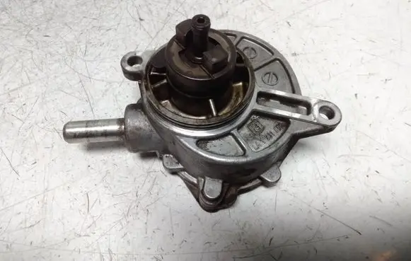 Vacuum pump
