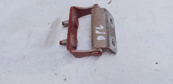 Nissan Qashqai+2 Tailgate/trunk/boot hinge