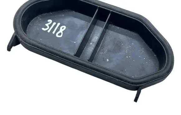 Volkswagen Transporter - Caravelle T5 Headlight/headlamp dust cover 1305239228