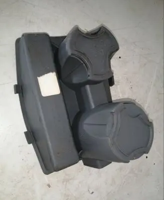 Cup holder front