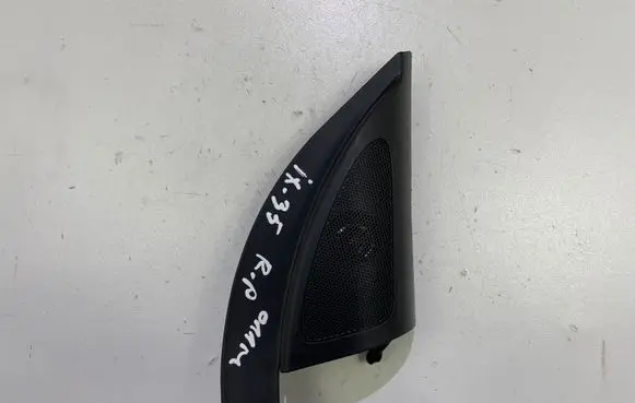 Hyundai ix35 Front door high frequency speaker 876602S099