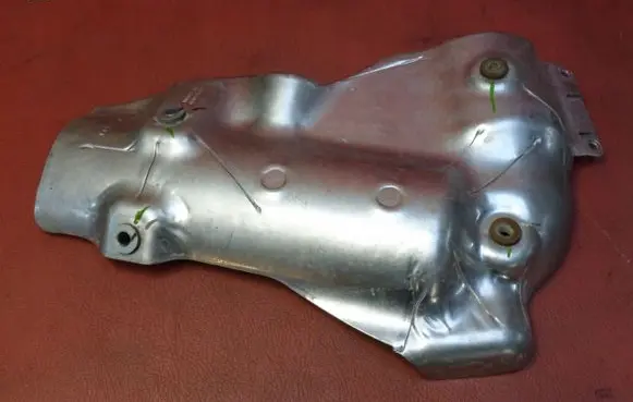 Opel Insignia B Heat shield in engine bay 12660128