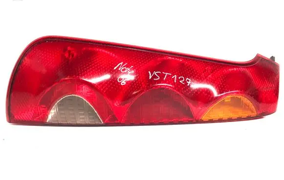 Nissan Note (E11) Rear/tail lights 22016752