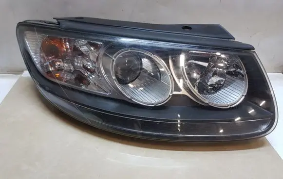 Hyundai Santa Fe Headlight/headlamp
