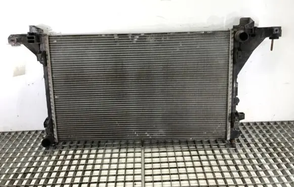 Opel Movano B Coolant radiator 214005447R