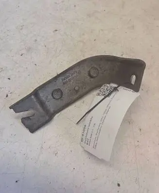 Volvo S60 Muffler mount bracket/holder 9G915K291EA