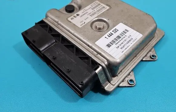 Opel Combo D Engine control unit/module ECU 55266281 IMPRK1444320