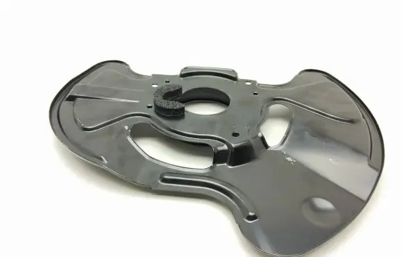Mercedes-Benz C W203 Front brake disc dust cover plate 3515378 A2034200244 2034200244