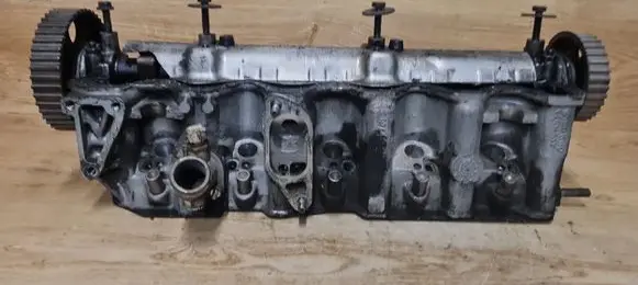 Volkswagen Multivan T4 Engine head 0741033736