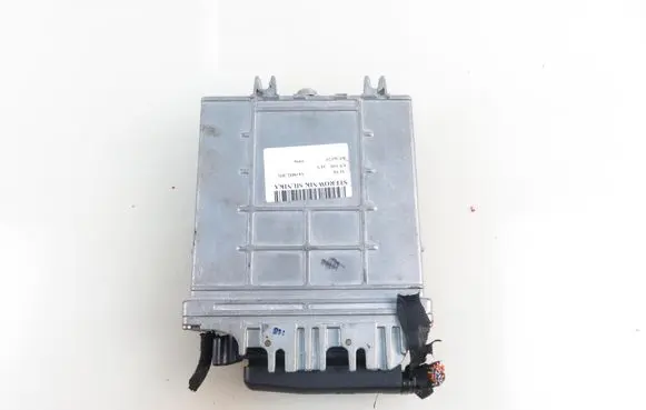 Audi A4 S4 B5 8D Engine control unit/module 0281001425426 028906021CE