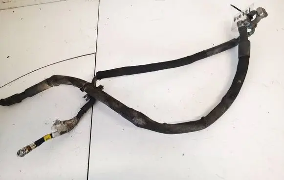 Positive cable (battery)